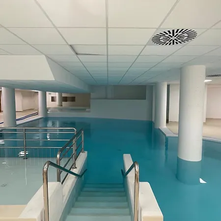 Gourette : 3 Pieces, 8 Pers, Piscine Apartment *